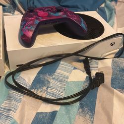 Xbox series S AND controller