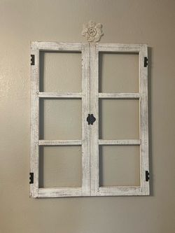 rustic distressed window frame wall decor (27”x35”x1 1/2”)