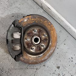 17-25 CHRYSLER PACIFICA FRONT LEFT SPINDLE KNUCKLE & HUB OEM (contact info removed)9AC #251127