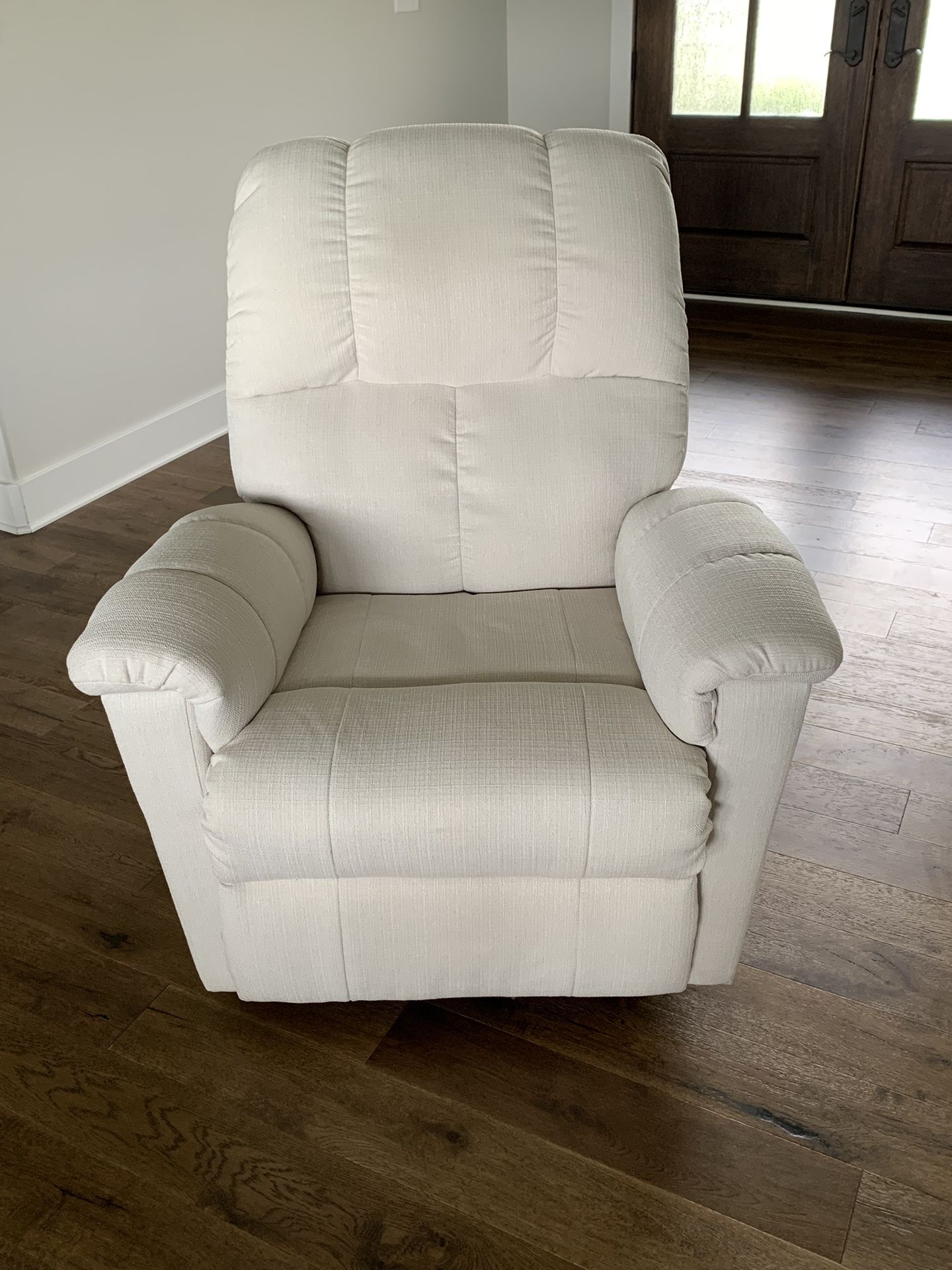 White Static Recliner