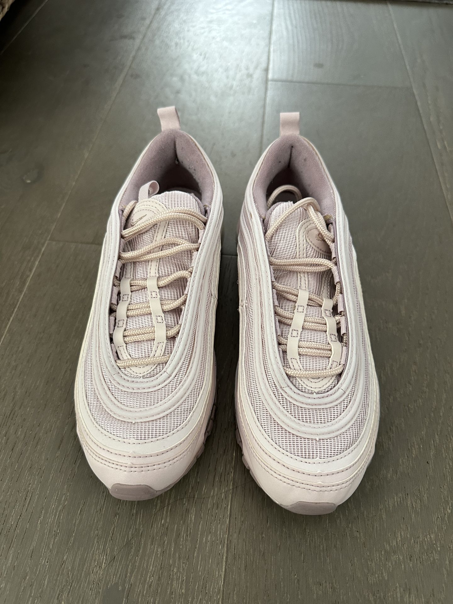 Nike Women Size 7