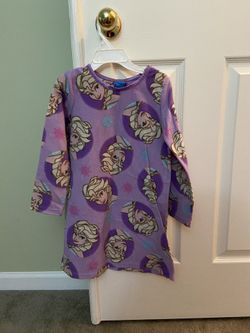 Girls clothes