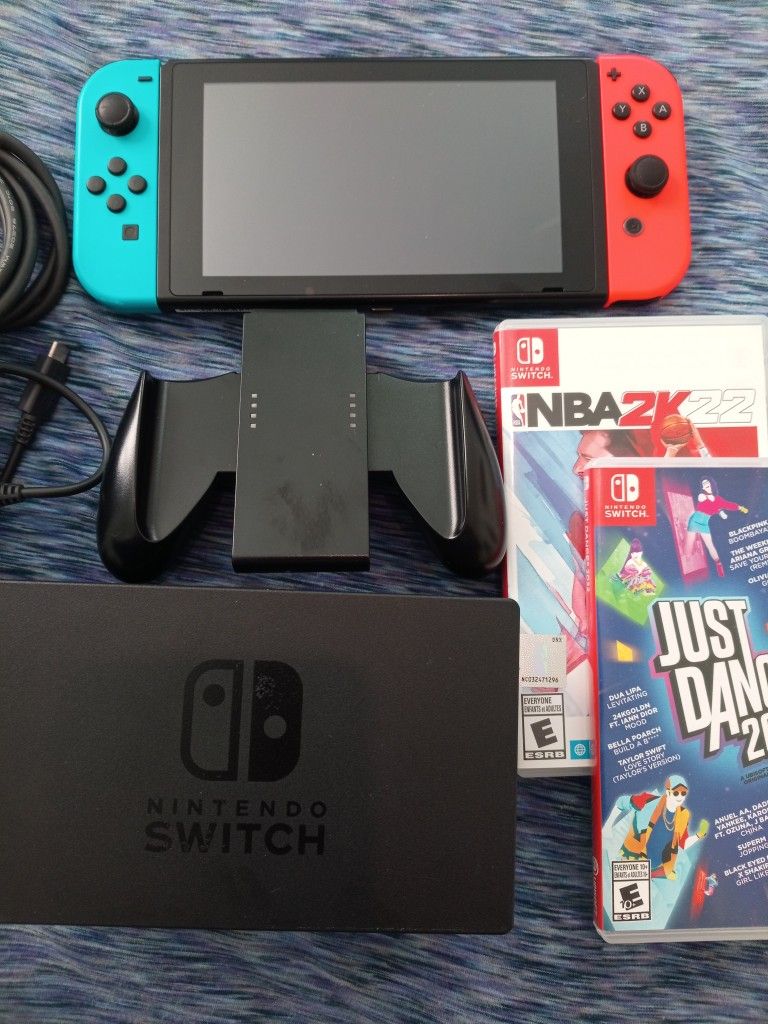 Nintendo Switch+ 2 Games Excellent Condition