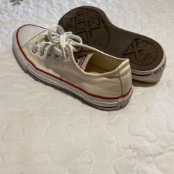 Chuck Taylor’s / Converse