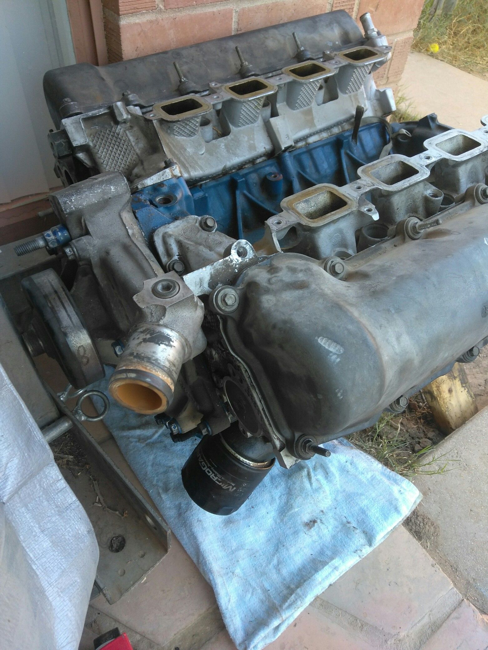 4.7 cylinder head