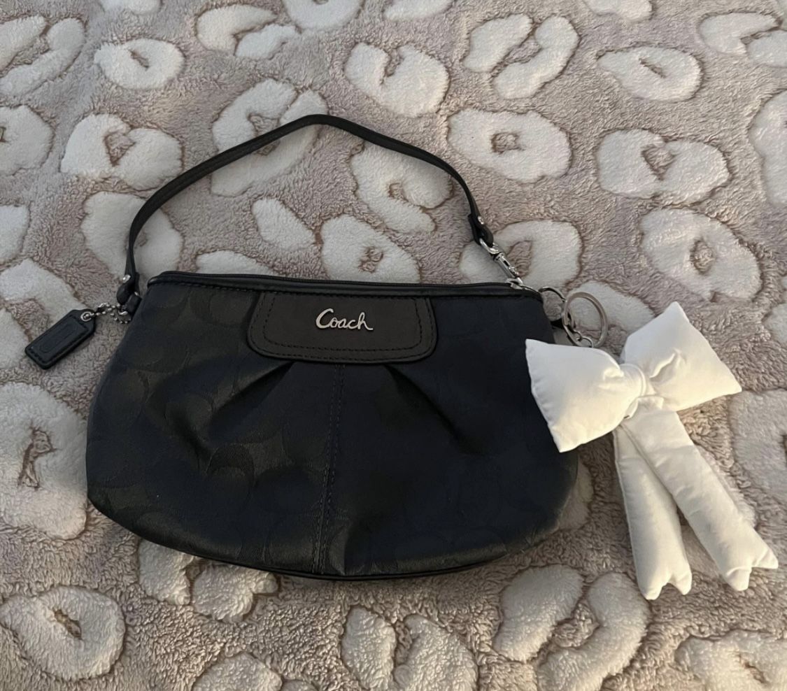 Vintage Wristlet 
