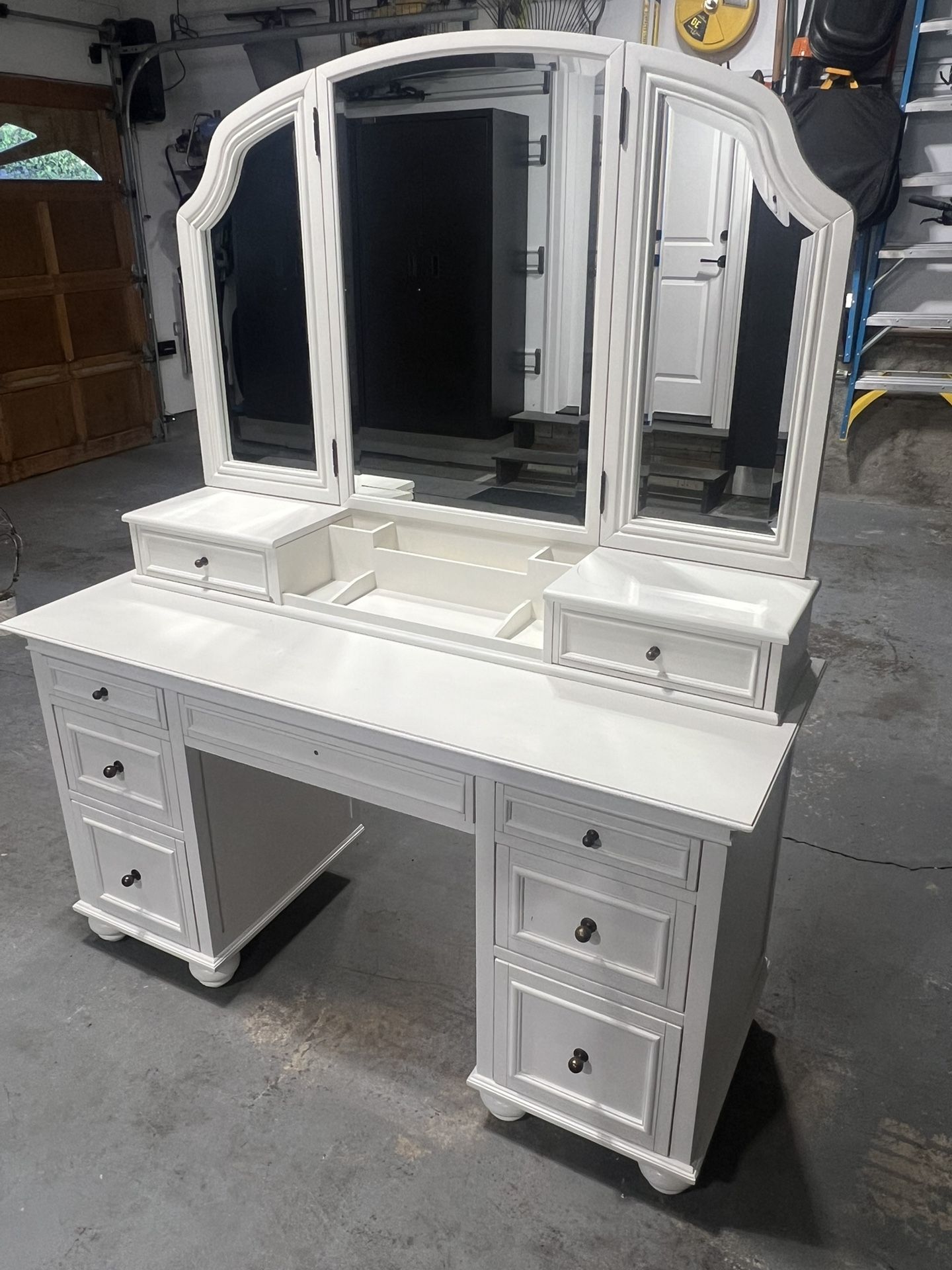 Pottery Barn Teen Desk