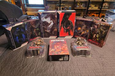 Set of 9 Neca Predator Action Figures SOLD TOGETHER as a set read description for details