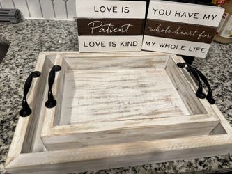 Decorative wood Trays And Signs 