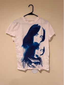 2 Billie Eilish T’s Merch