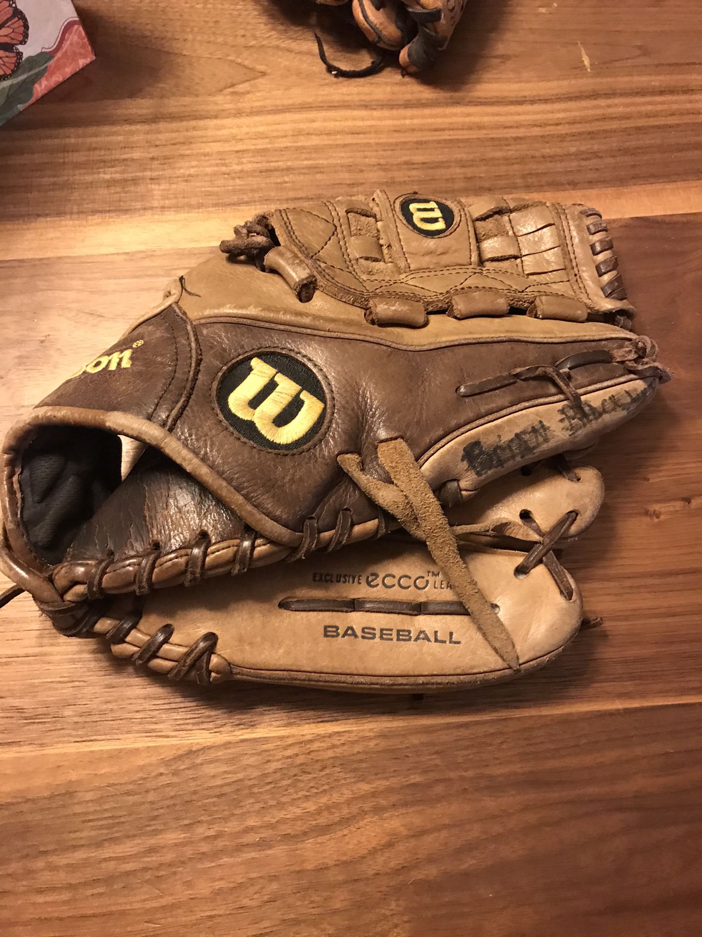 Wilson baseball glove A1K 12”
