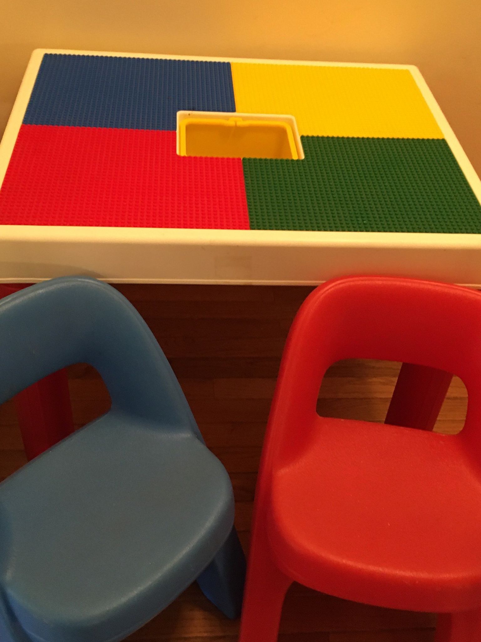 Kids Play Table For Lego Style Brick Toys