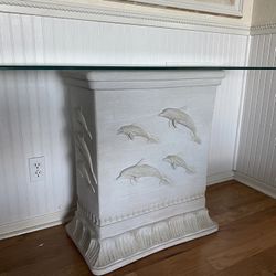 Gorgeous Entry Table