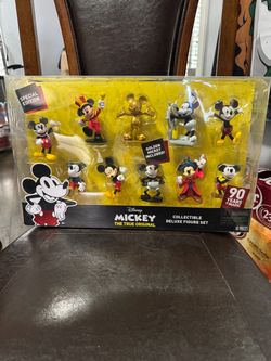 Mickey Mouse 90 years figure set