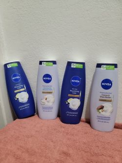 Cuatro body wash por $20