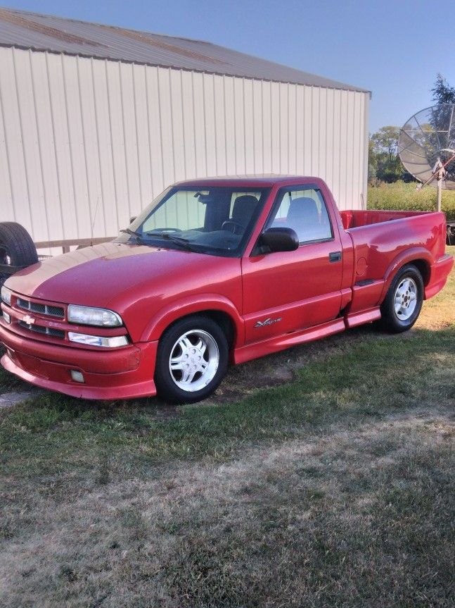 2000 CHEVY XTREME SHORTBED STEPSIDE V6 4.3 AUTO