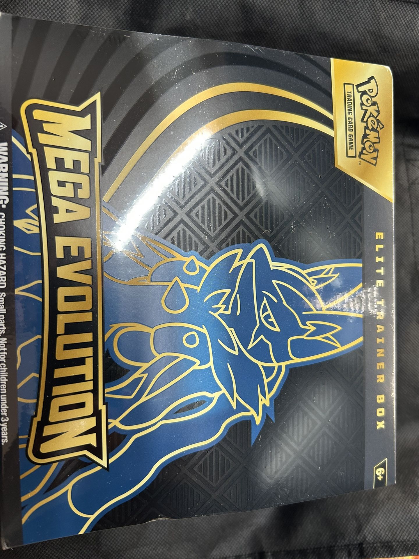 Pokémon TCG: Mega Evolution Elite Trainer Box