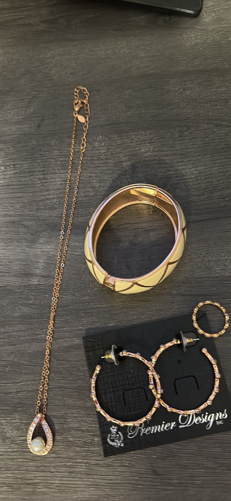 Premier Design Jewelry