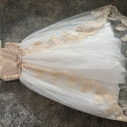 Beautiful Girls Dress Size 8-12 Size 