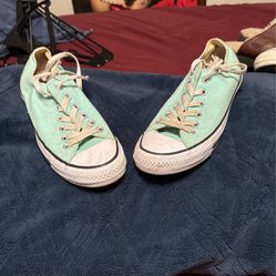Converse Size 7