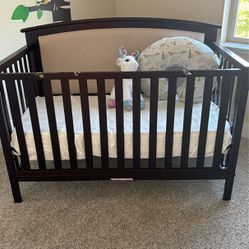 Crib With mattress 