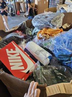 @mazon apperal and bedding pallet sale high LPN/FC