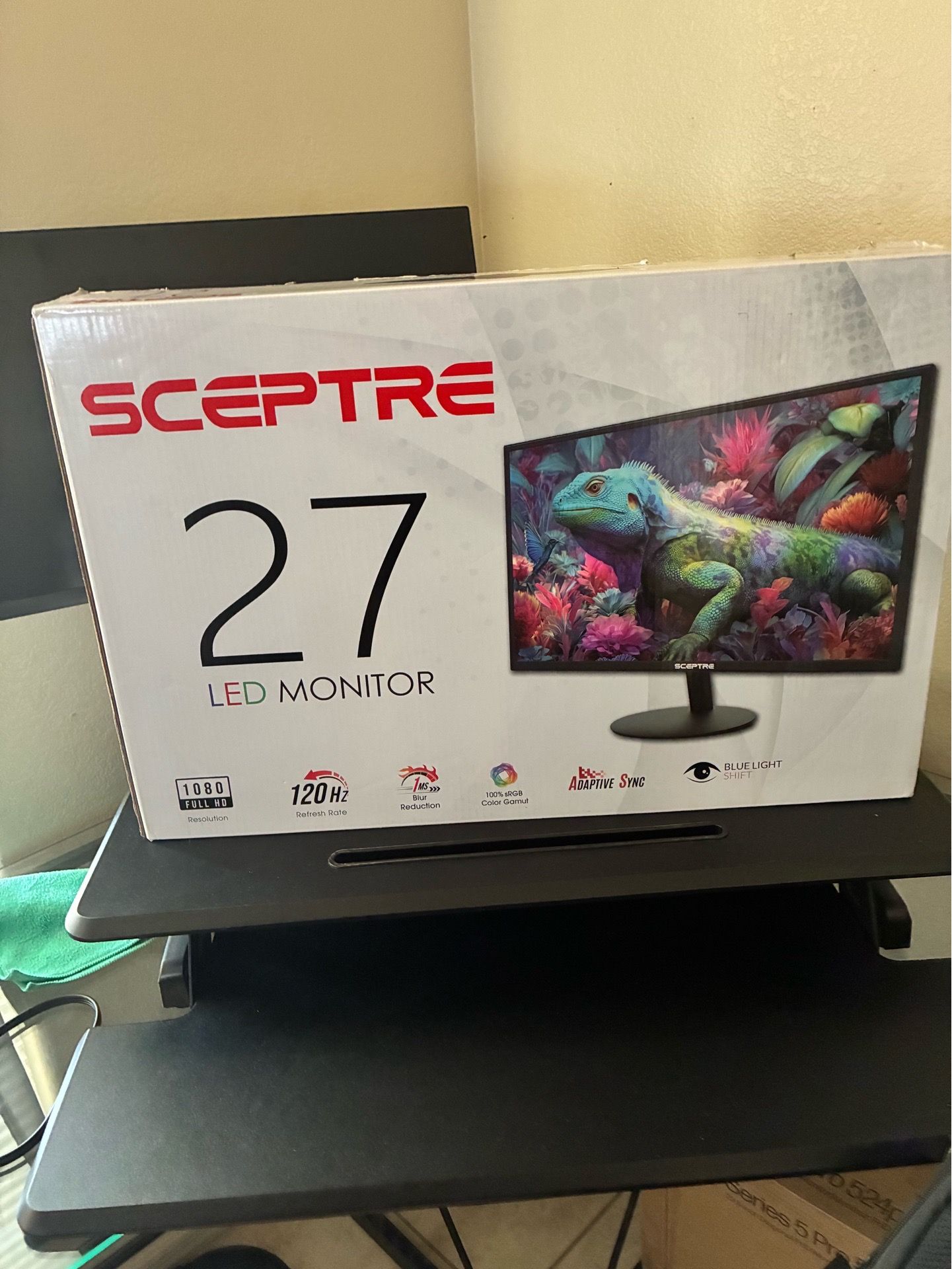 Scepter 27 inch gaming and computer monitor