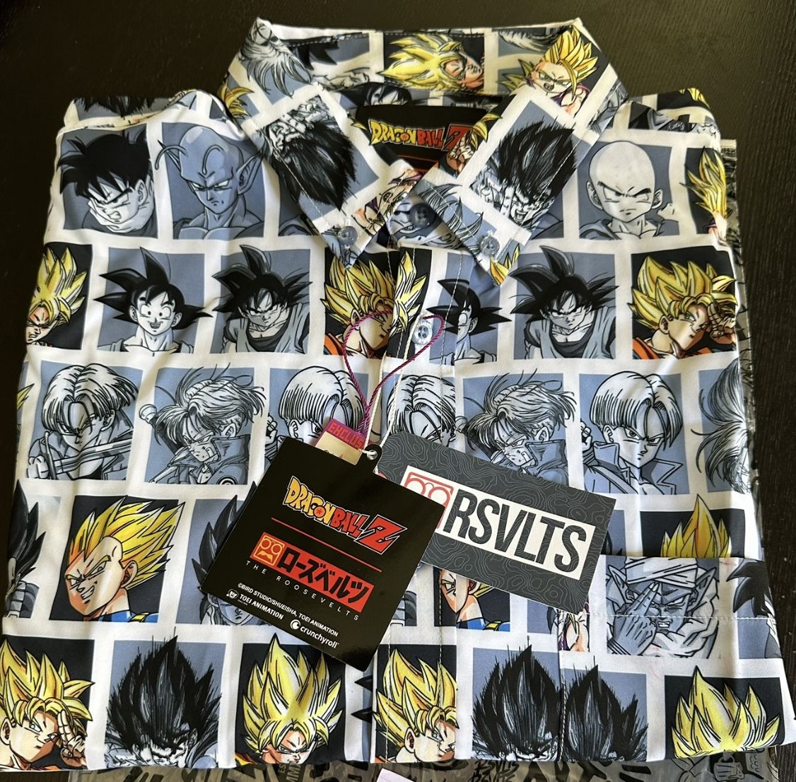 SDCC 2024 RSVLTS DragonBall Z SUPER SAIYAN Exclusive Size L Button Down