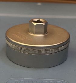 Snap-on Tools 1/2" Drive 84 mm Square Drive Metric Filter Socket for Mercedes-Benz® (Blue-Point®)