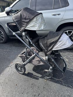 Uppababy Vista