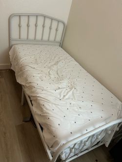 Twin size bed frame