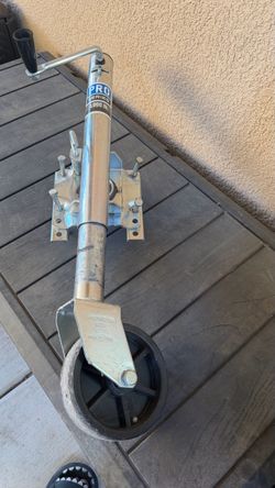 Trailer jack