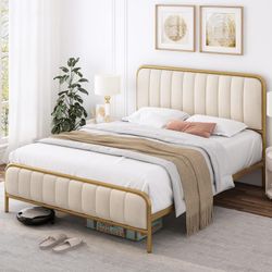 Golden/Off White Metal Tufted Full Size Bed