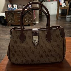 Dooney & Bourke Purse