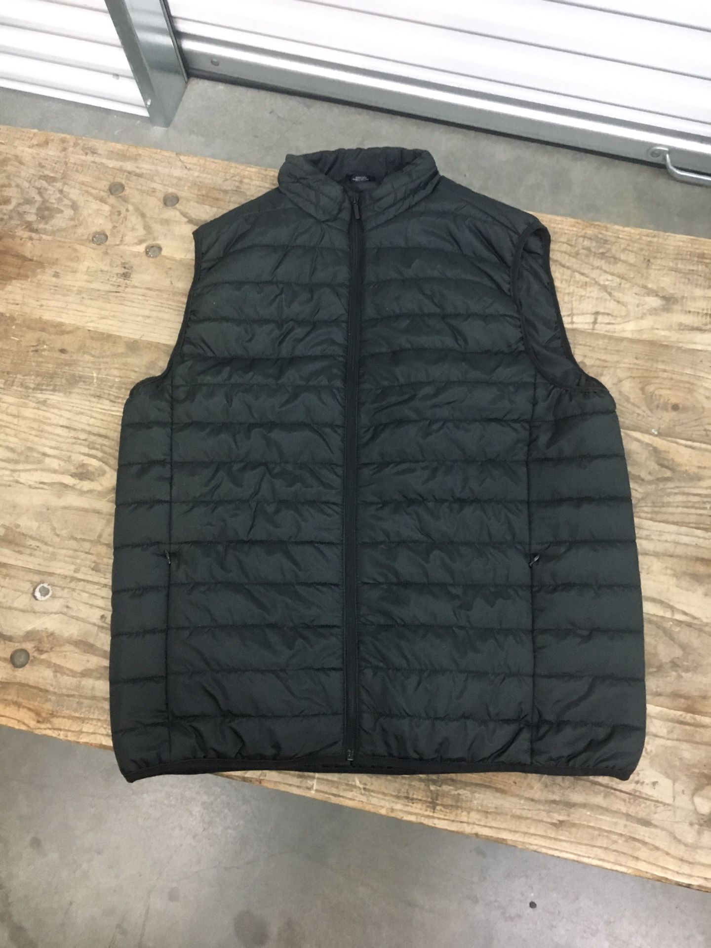 Wholesale Jackets Black Puffer Mens Vest Clothing Reseller Welcome