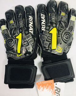 Rinat Asimétrica ox spines indoor outdoor grass turf soccer sports