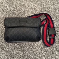 Gucci Slip Belt Bag