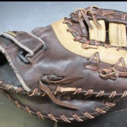 Used Mizuno Franchise 12" First Base Glove - RHT ( Read the Description )