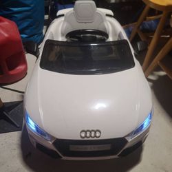 Audi power wheels