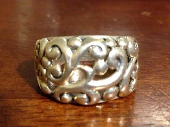 925 sterling silver Thailand ring size 7 3/4 grams 5.9