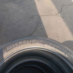 4 Llantas 285 45 R22 Michelin Defender 