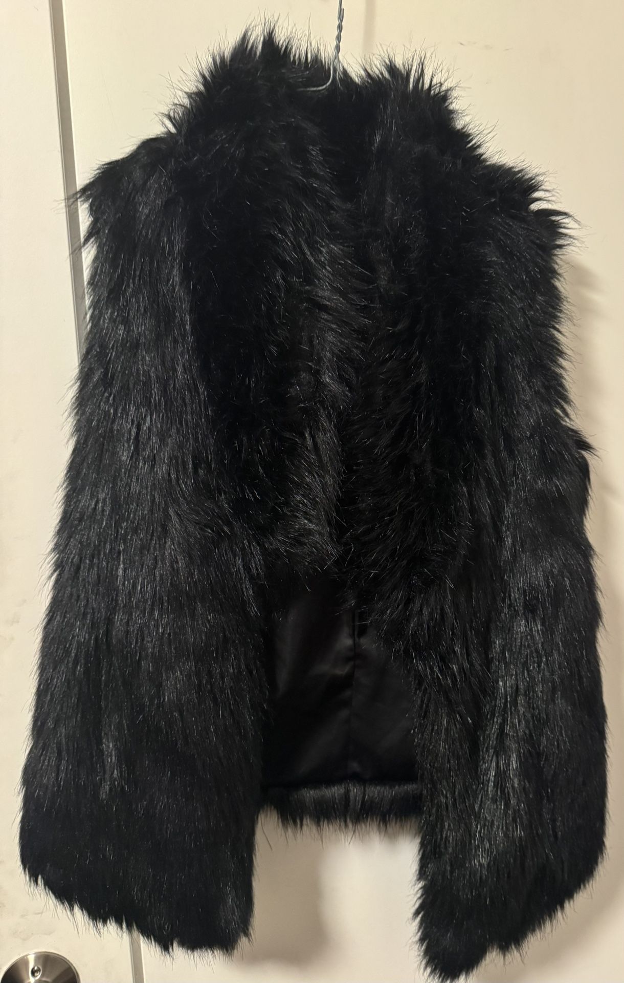 Black Faux Fur Sleeveless Vest Type Jacket Size Petite