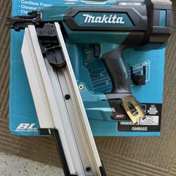 Makita 40V Max XGT Brushless Cordless 21 Degree Full Round Head 3-1/2 Inch Framing Nailer (Bare Tool)