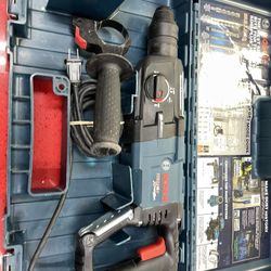 BOSCH Rotary Hammer 151331-1 