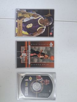 Kobe Bryant - 2 , rookie card Dwayne Wade , all 3 Excellent Condition.