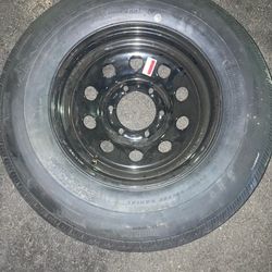 Trailer Tire 225 75 R15 6 Lug