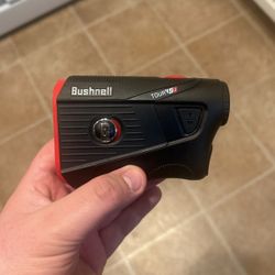 Bushnell Tour V5 Rangefinder Gold