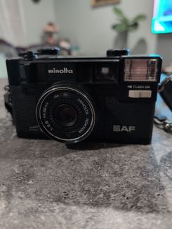 Minolta hi-matic AF