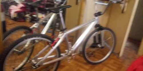 1994 24" ROBINSONS ALUMINUM