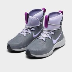 NEW KIDS NIKE RAINBOOTS